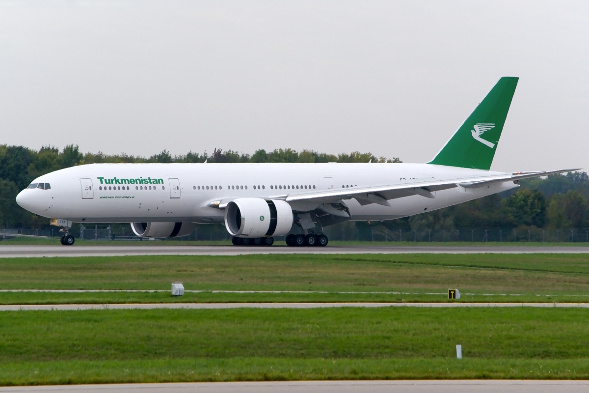 b772_ez-a777