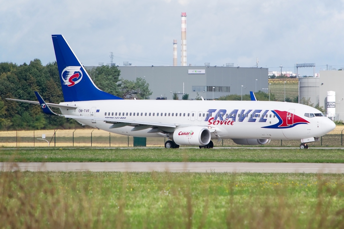 b738_om-tvr